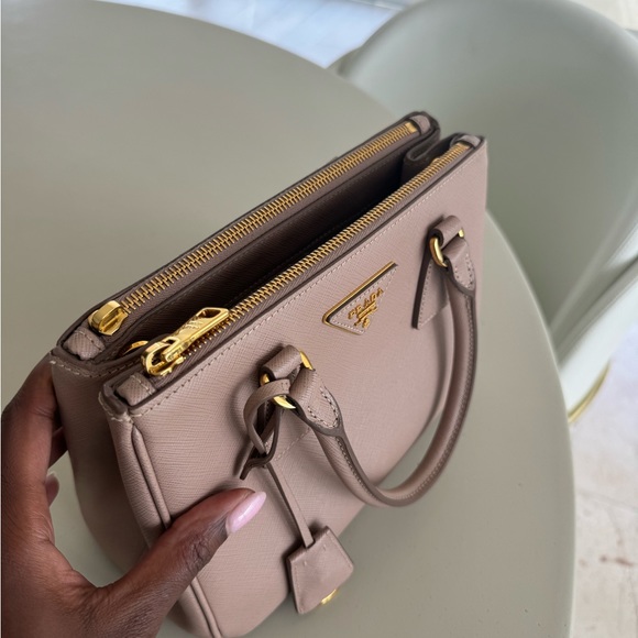 PRADA GALLERIA BAG - Picture 2 of 12